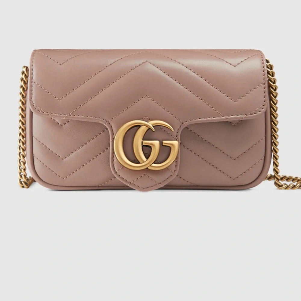 Gucci GG Marmont Quilted Leather Super Mini Bag Shoulder Bag Leather - Picture 1 of 4